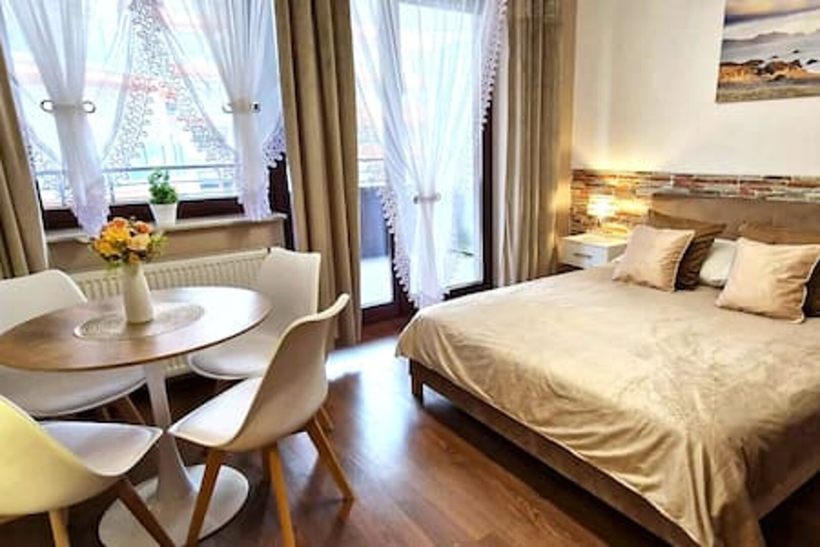 Modern Apartment SANDY BEACH down town, aquapark